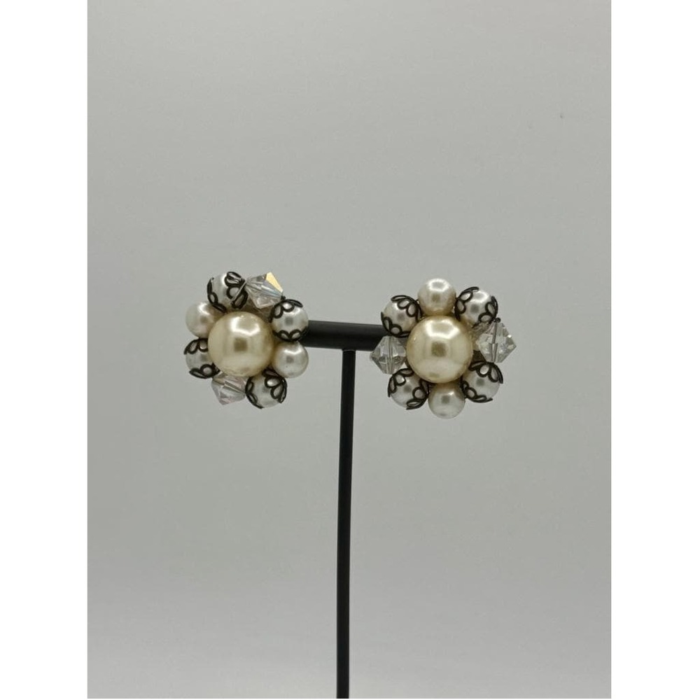 1950's Vogue Rhinestone Faux‎ Pearl Clip Earrings